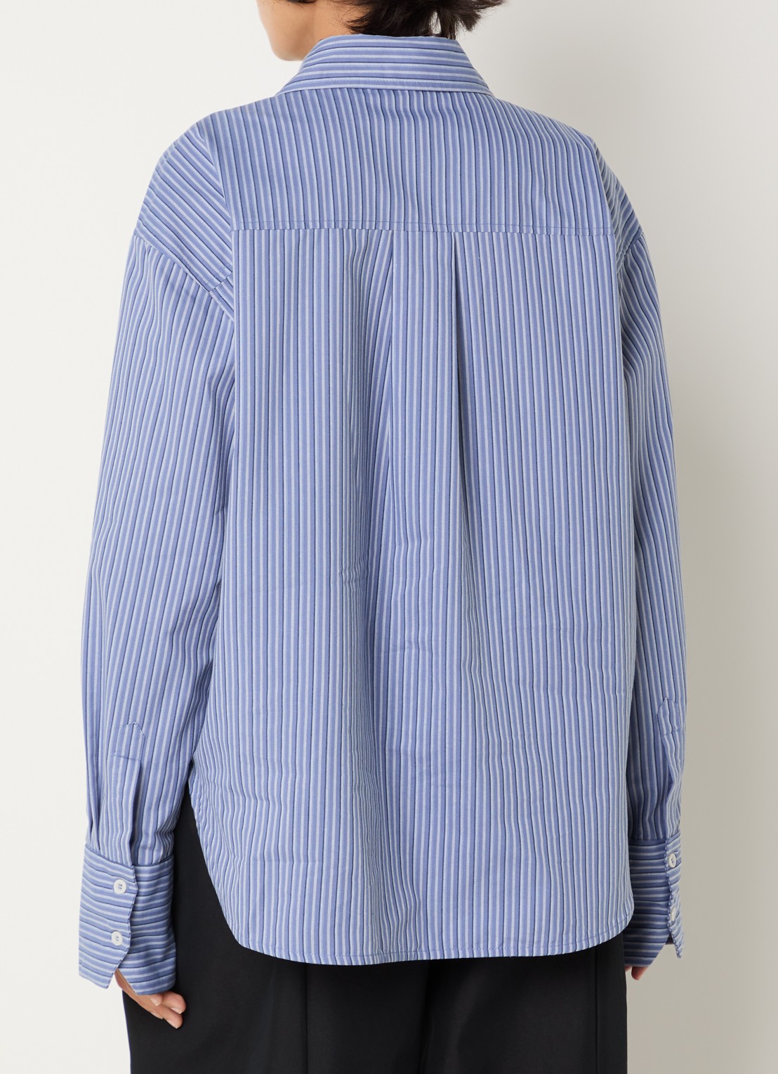 Sofie Schnoor Mashasw blouse met streepprint - achterkant 3 staalblauw