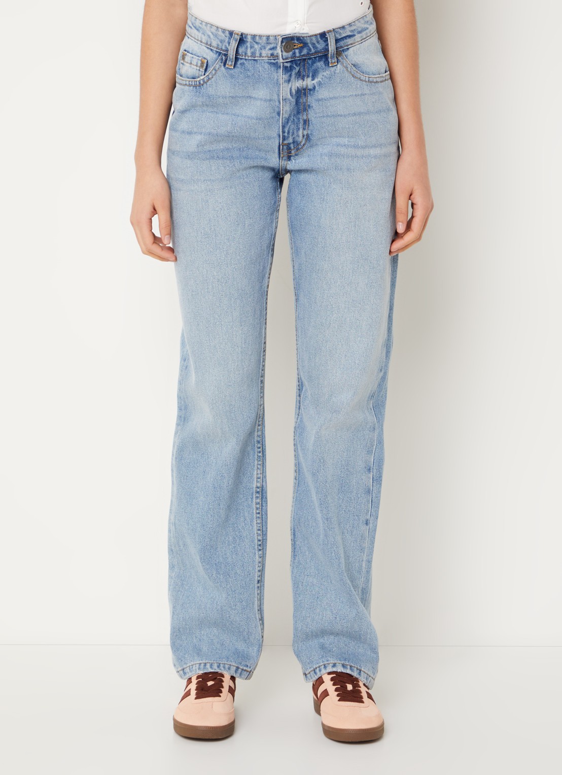 Sofie Schnoor Melika mid waist straight leg jeans met steekzakken - detail 3 indigo