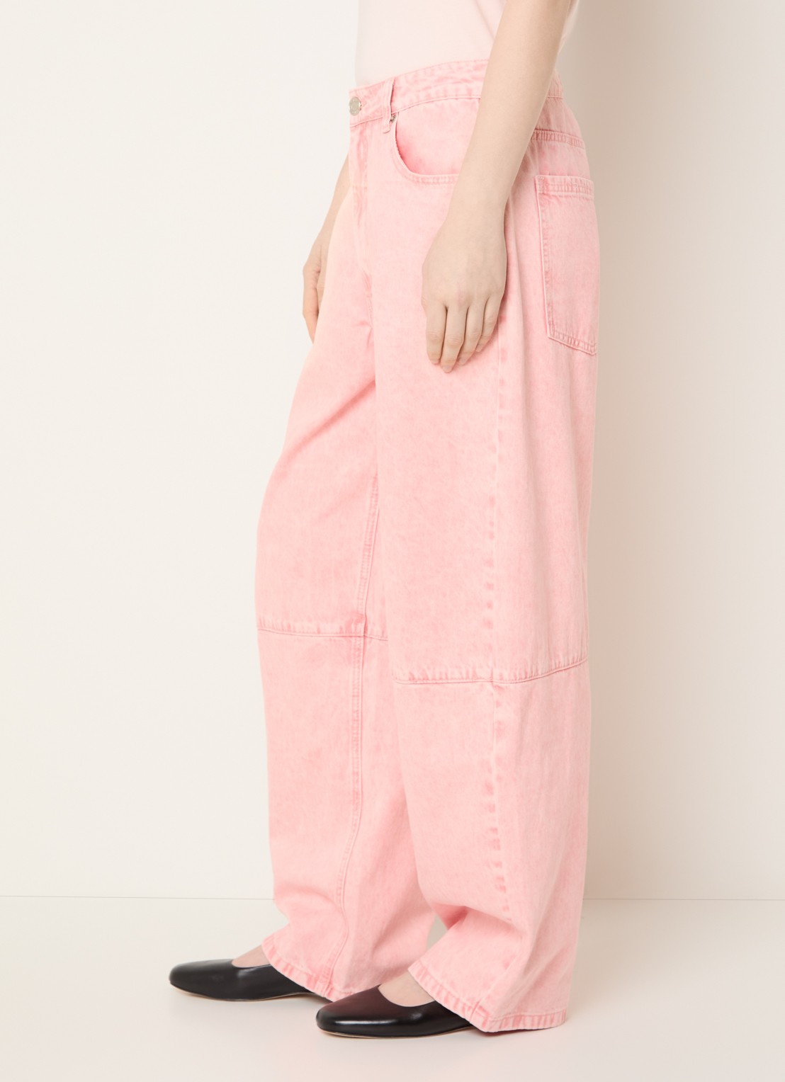 Sofie Schnoor Mid waist tapered fit jeans met gekleurde wassing - detail 2 roze