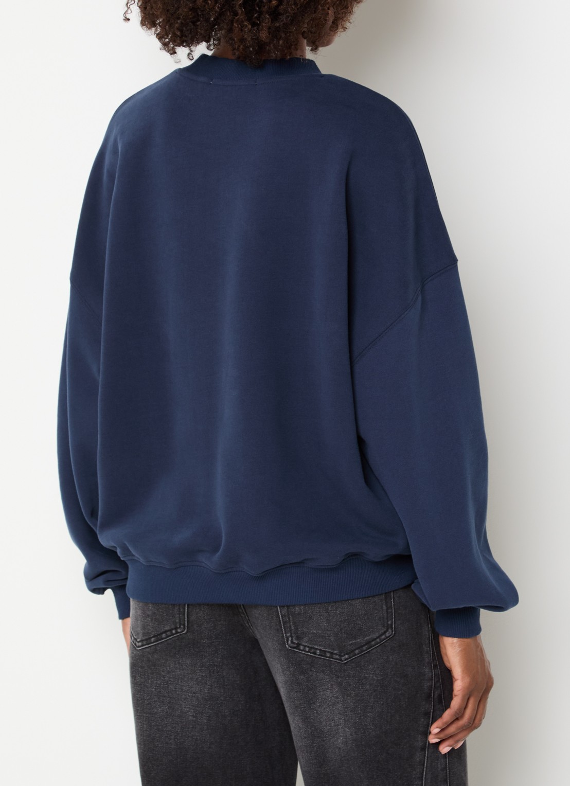 Sofie Schnoor Paro sweater met borduring - achterkant 4 donkerblauw