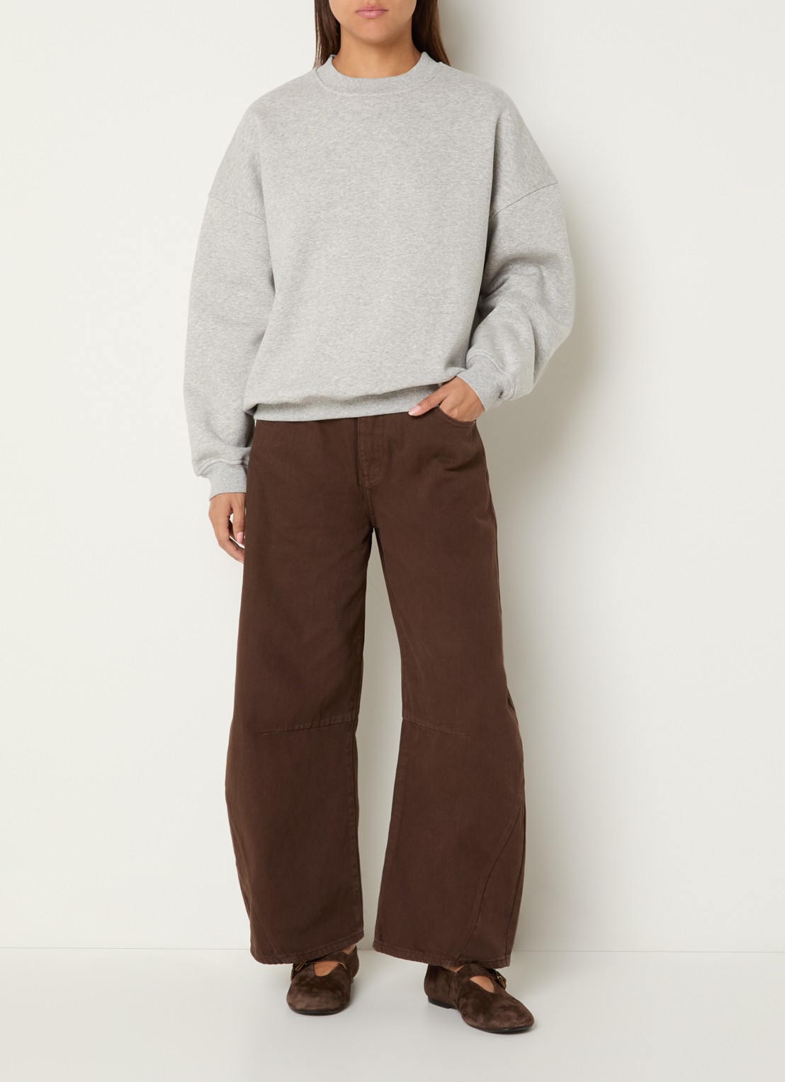 Sofie Schnoor Paross sweater met ronde hals - voorkant 2 grijs