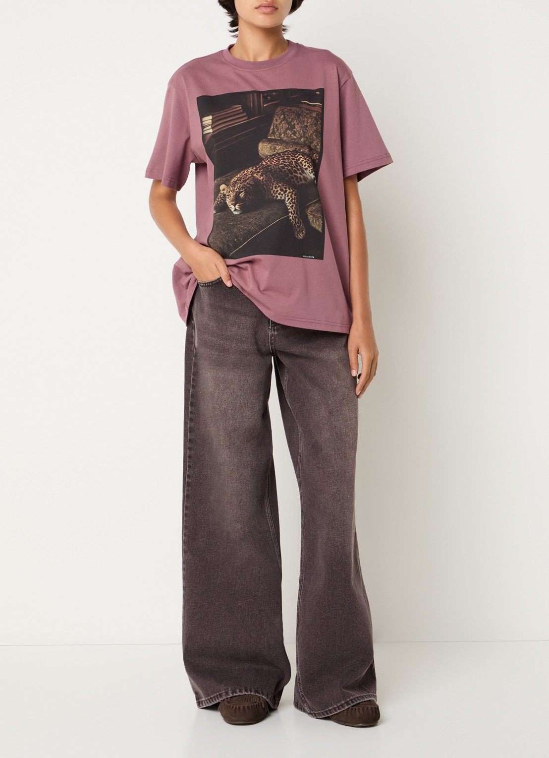 Sofie Schnoor Riversw T-shirt met print - voorkant 2 taupe