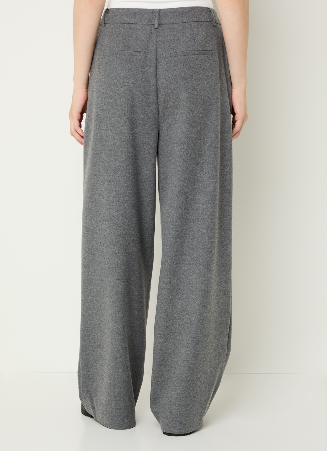 Sofie Schnoor Rosalind high waist wide fit pantalon in wolblend - achterkant 4 grijs