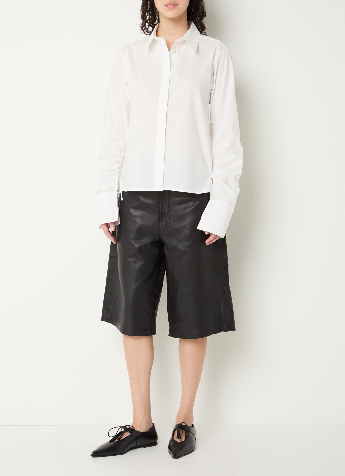 Sofie Schnoor Shirley blouse met smockwerk - voorkant 2 wit