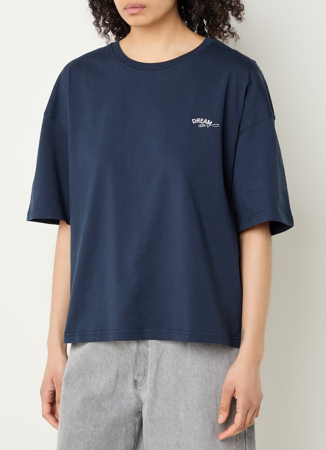 Sofie Schnoor T-shirt met logo- en backprint - achterkant 2 donkerblauw