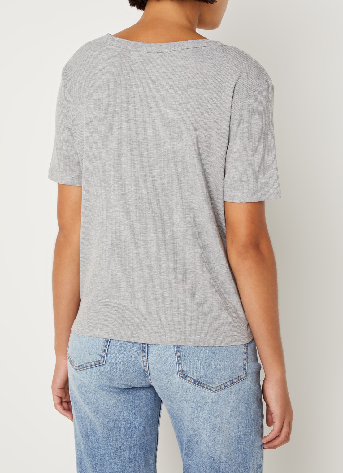 Sofie Schnoor T-shirt met ribstructuur  - achterkant 4 grijs