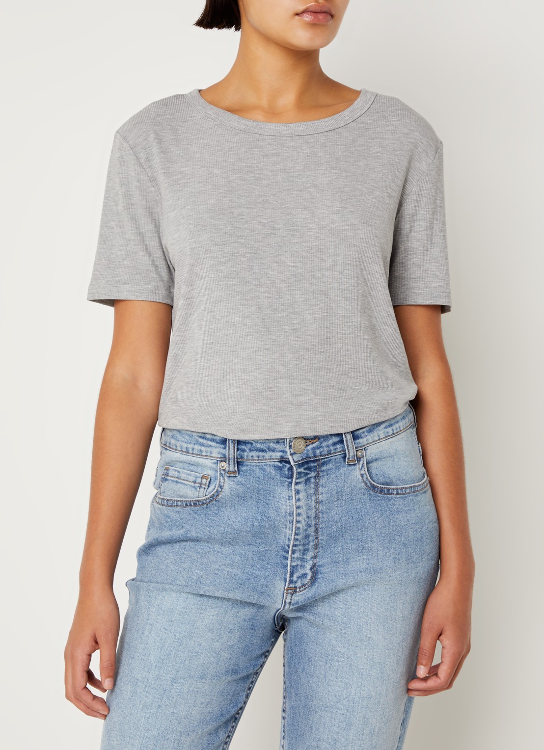 Sofie Schnoor T-shirt met ribstructuur  - detail grijs