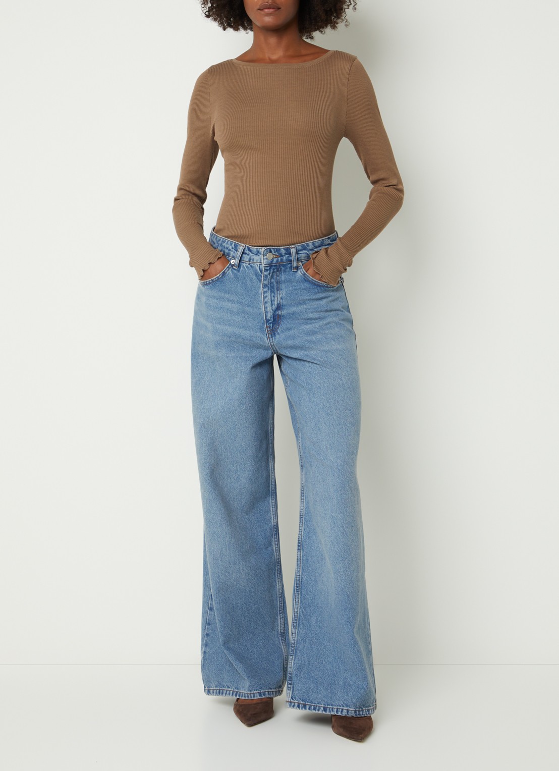 Sofie Schnoor Venicesw high waist wide leg jeans met gekleurde wassing - voorkant 4 indigo