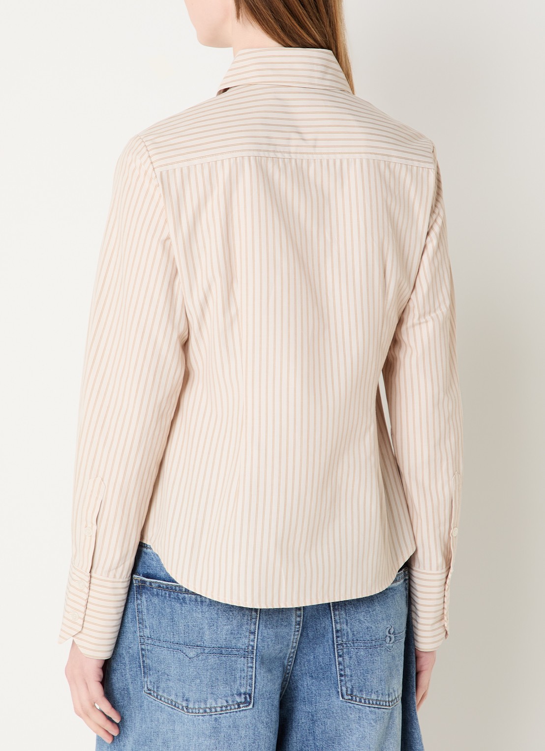 Sofie Schnoor Wilda blouse met streepprint - achterkant lichtbruin