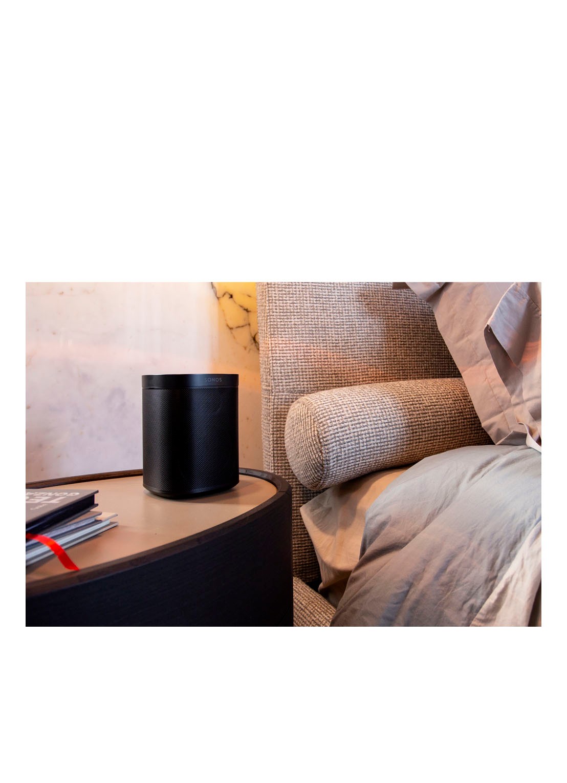 Sonos One (Gen 2) smart speaker met Google Assistant stembediening - detail 3 zwart