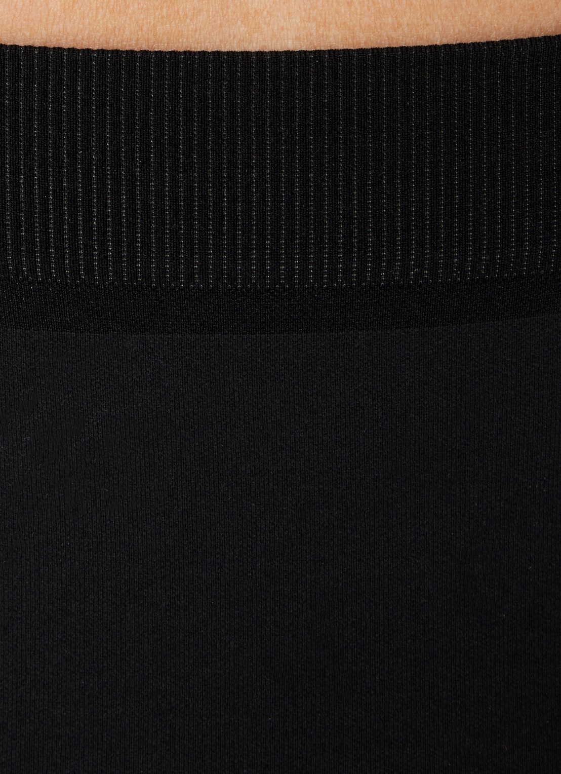 SPANX Gofigure corrigerende slip - detail 4 zwart