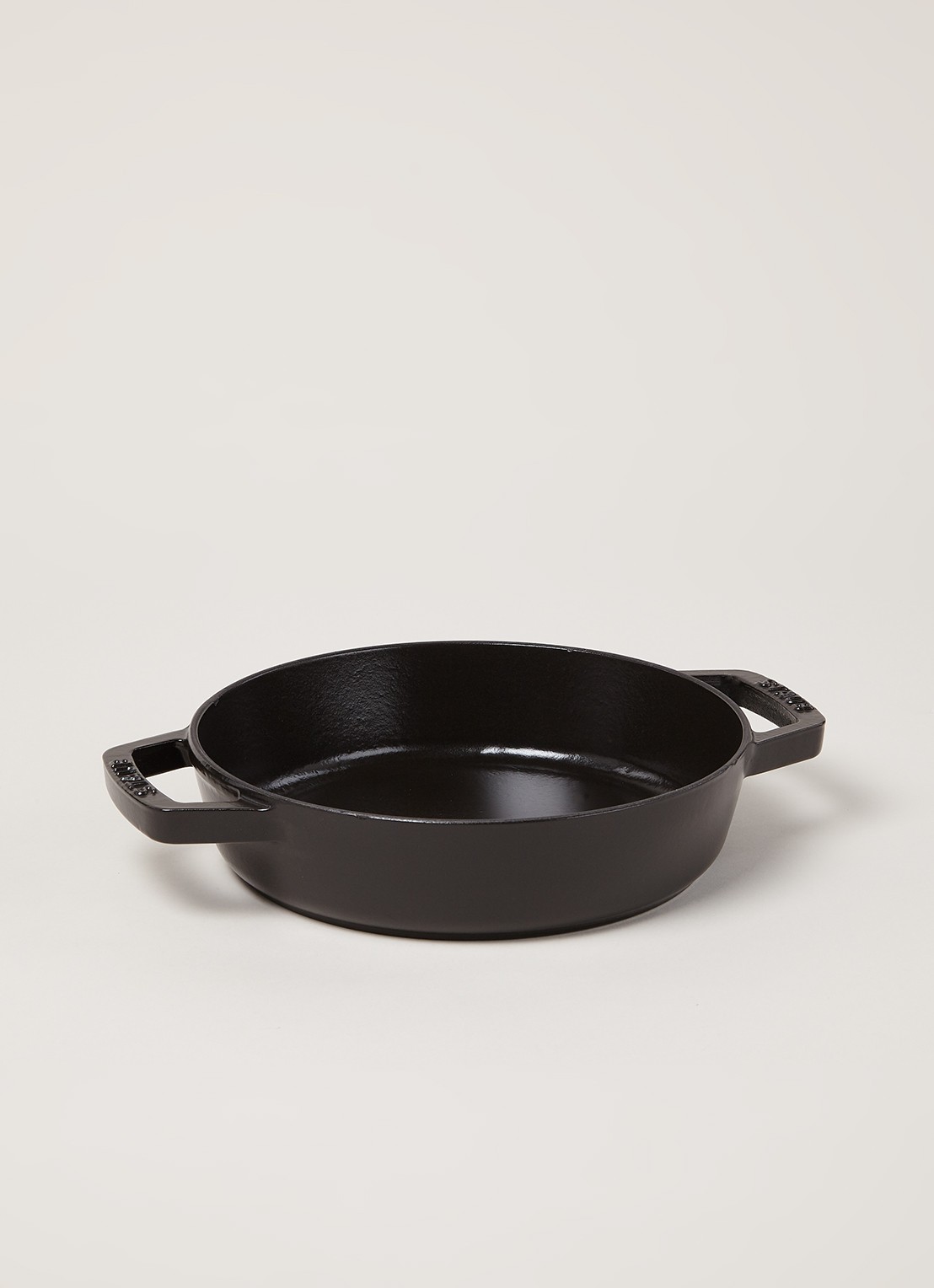 Staub Braadpan Ø20 cm - voorkant 2 zwart