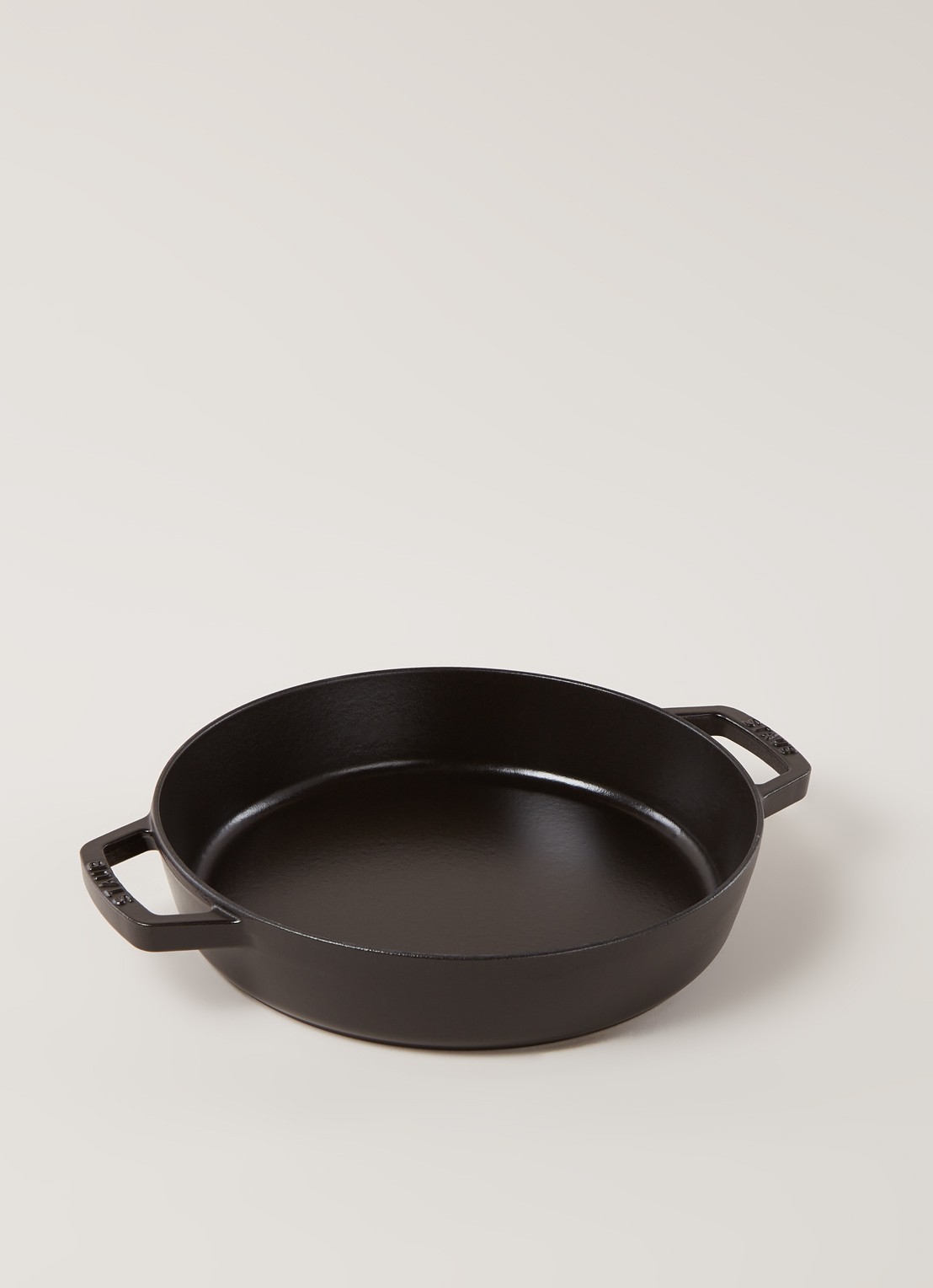 Staub Braadpan Ø26 cm - voorkant 3 zwart