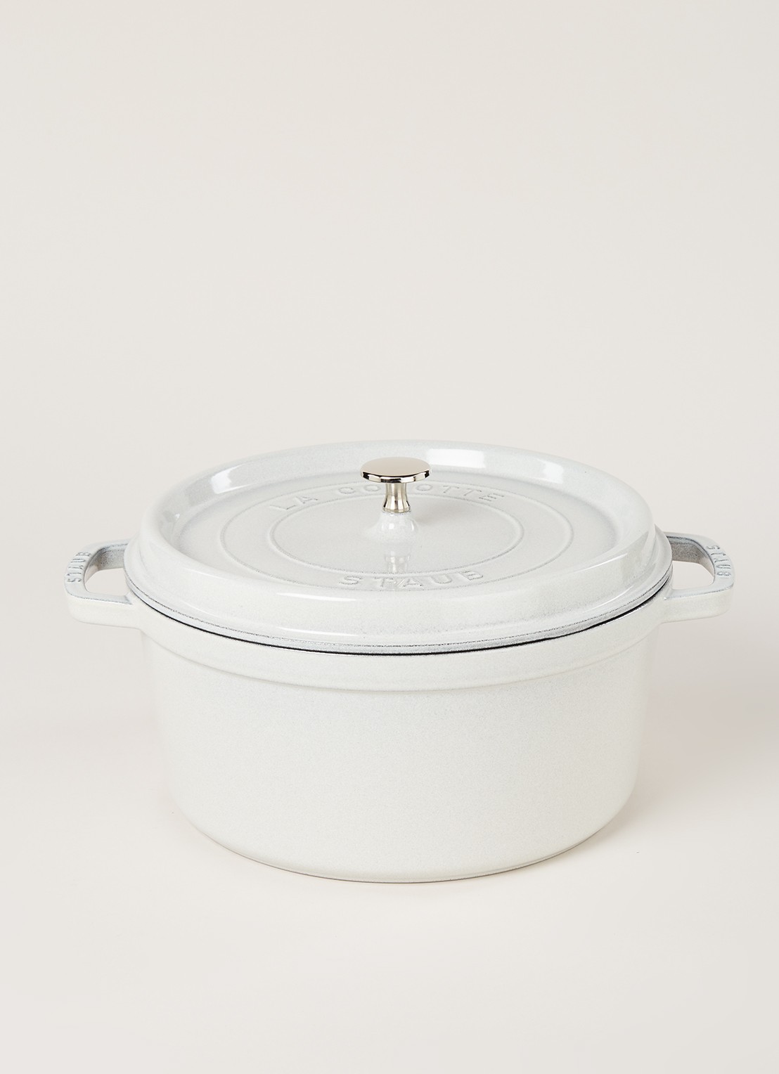 Staub Cocotte braad-/stoofpan Ø28 cm - voorkant 2 lichtgrijs