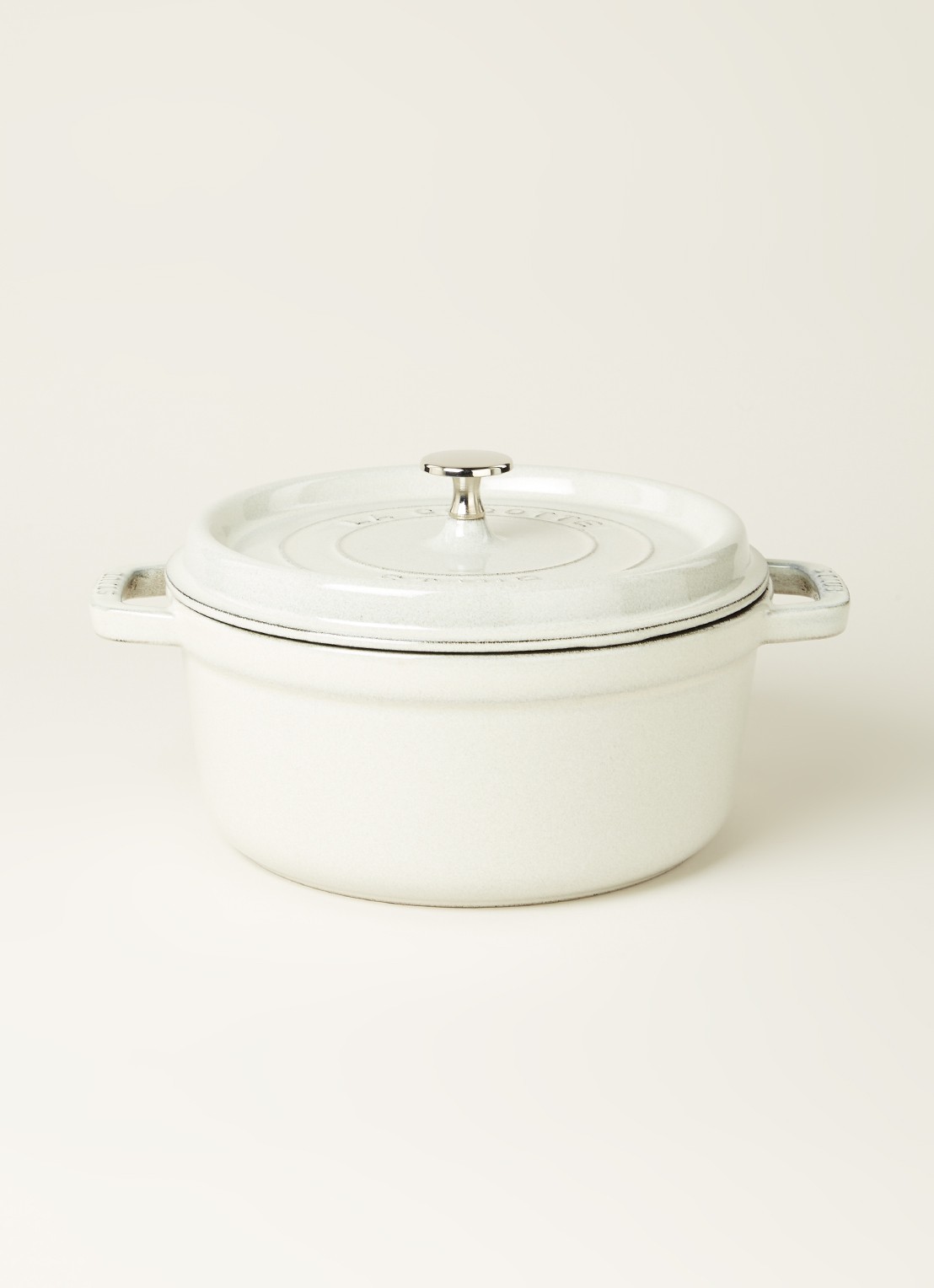 Staub Cocotte Ronde braadpan 24 cm - voorkant 2 lichtgrijs