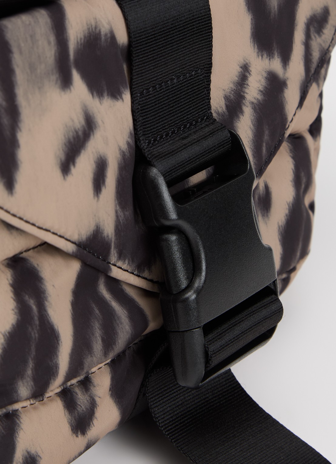 Stella McCartney Crossbodytas met verstelbare schouderriem - detail 4 beige