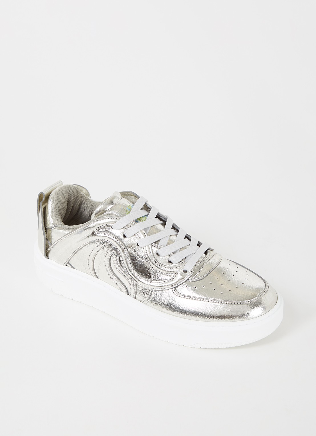 Stella McCartney Wrinkly sneaker met metallic finish - voorkant zilver