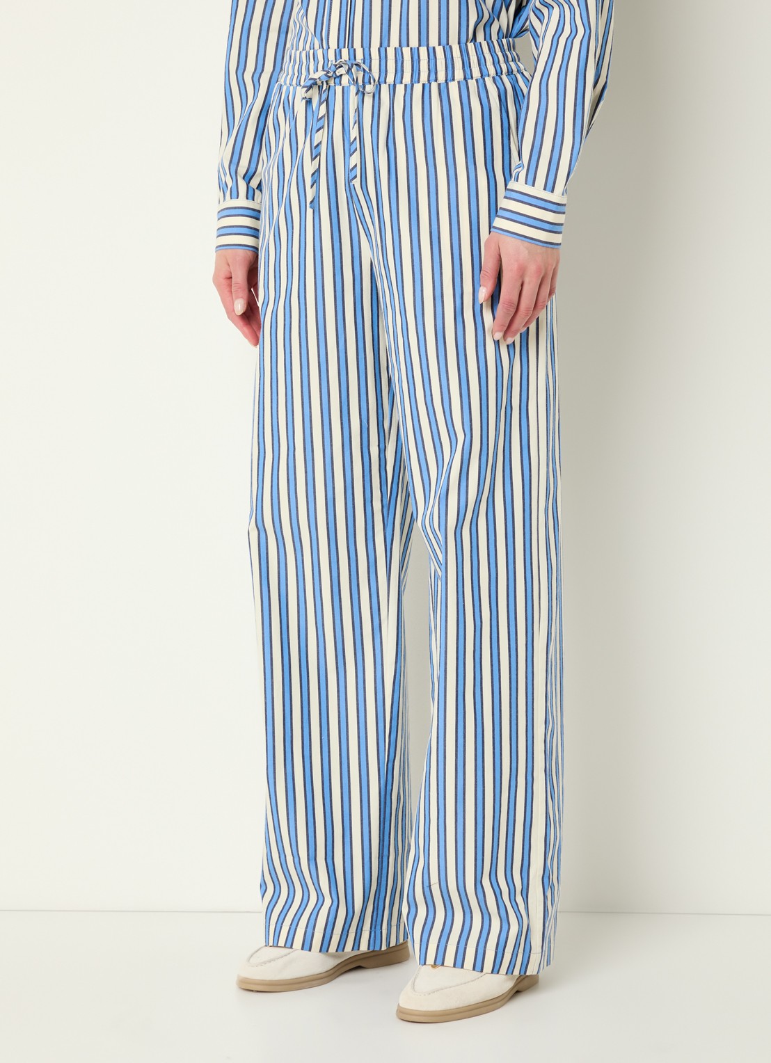 Stella Nova High waist loose fit broek met streepprint - detail 2 blauw