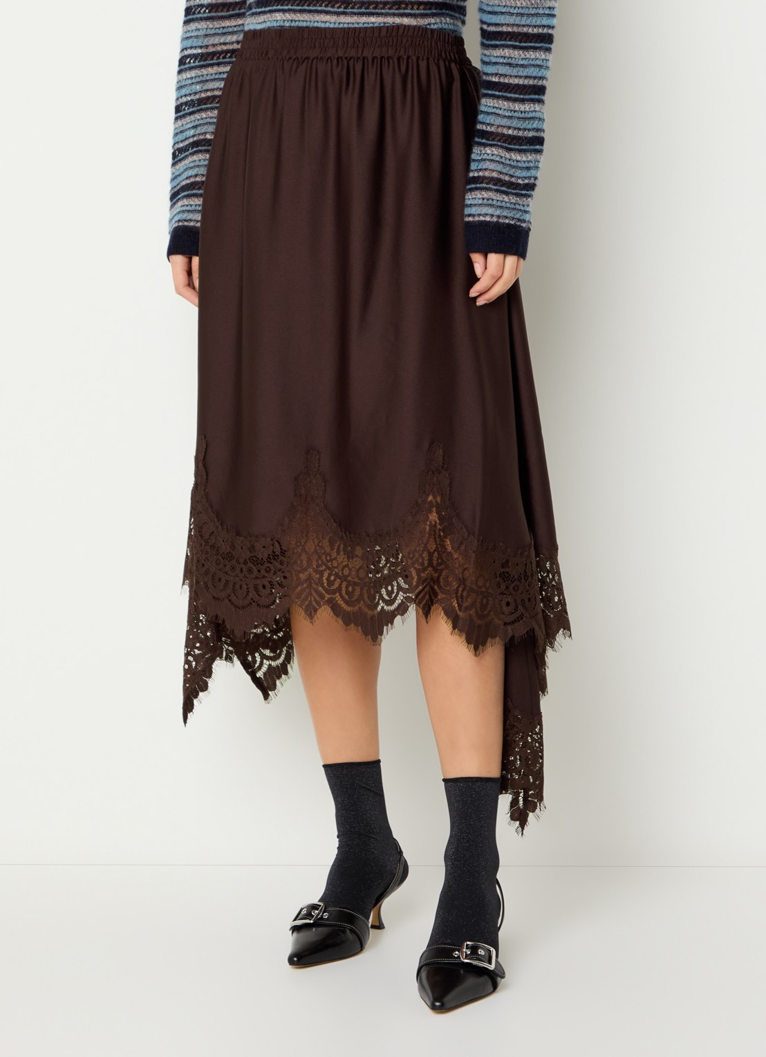 Stella Nova Midi rok met details van kant en asymmetrische zoom - detail 2 donkerbruin