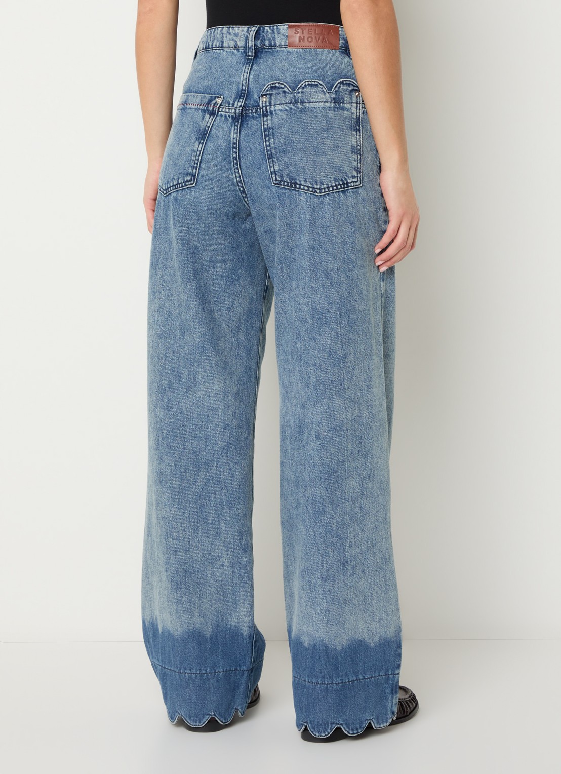 Stella Nova Scallop high waist wide fit jeans met lichte wassing - achterkant 2 jeans