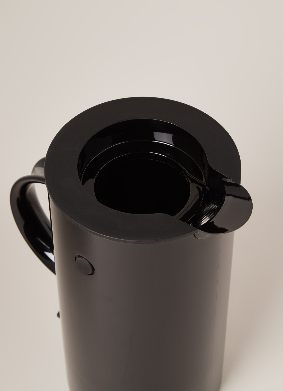 Stelton EM77 waterkoker 1,5 liter 119266 - detail 4 diepzwart