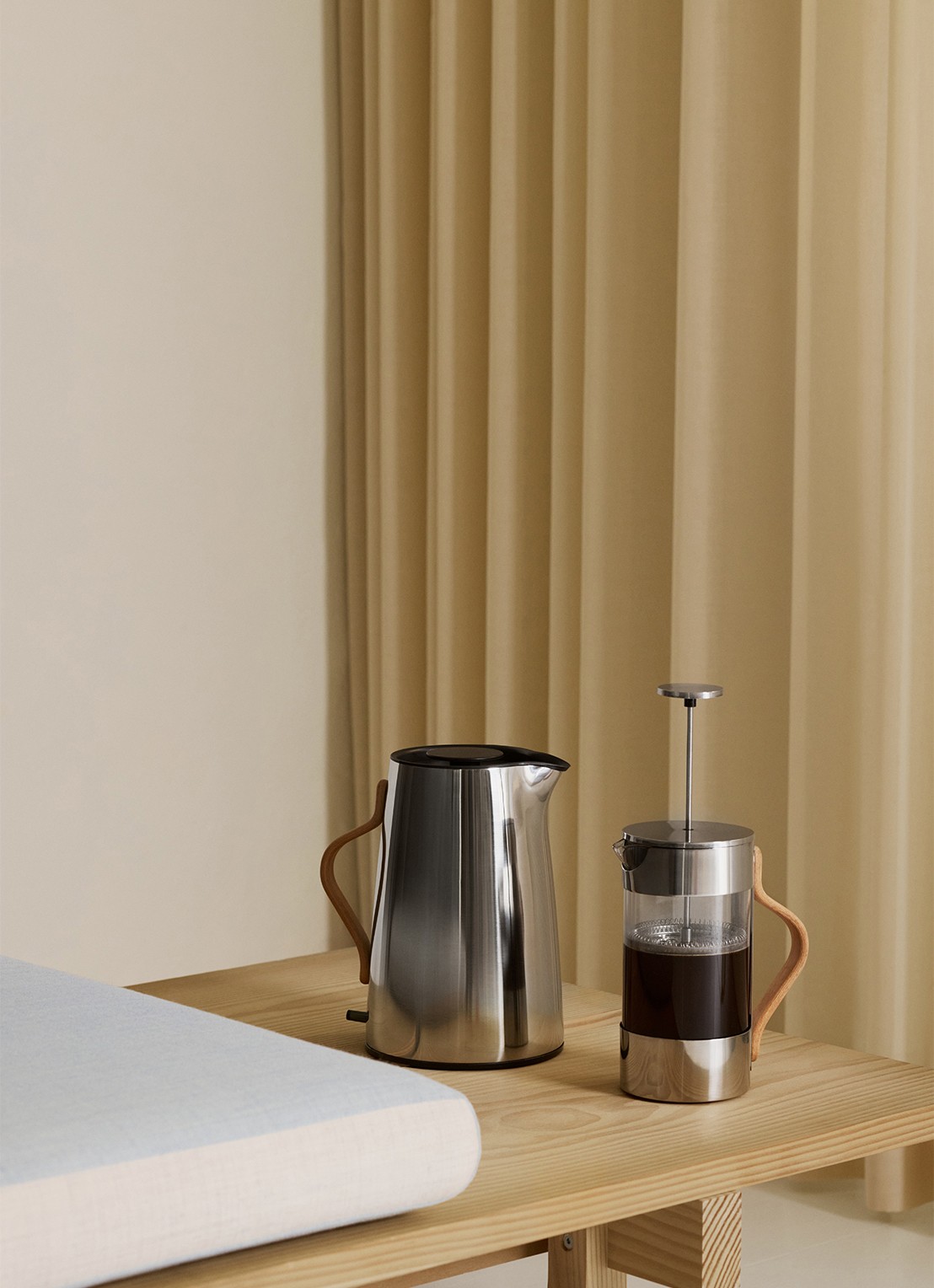 Stelton Emma French Press koffiemaker - achterkant zilver