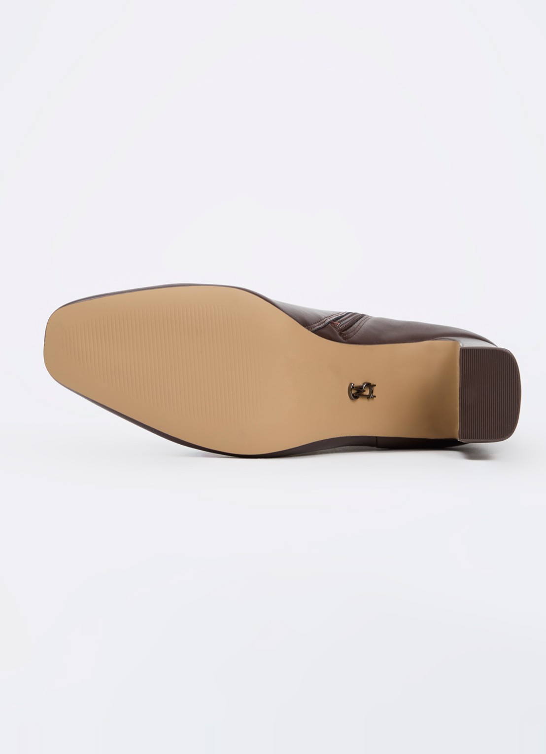 Steve Madden Adelisa enkellaarsje - detail 4 donkerbruin