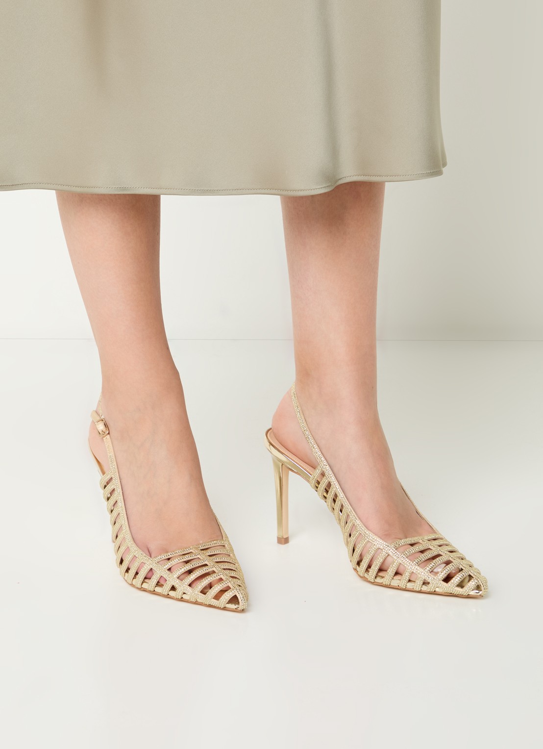 Steve Madden Carleigh pump met strass - voorkant 2 goud
