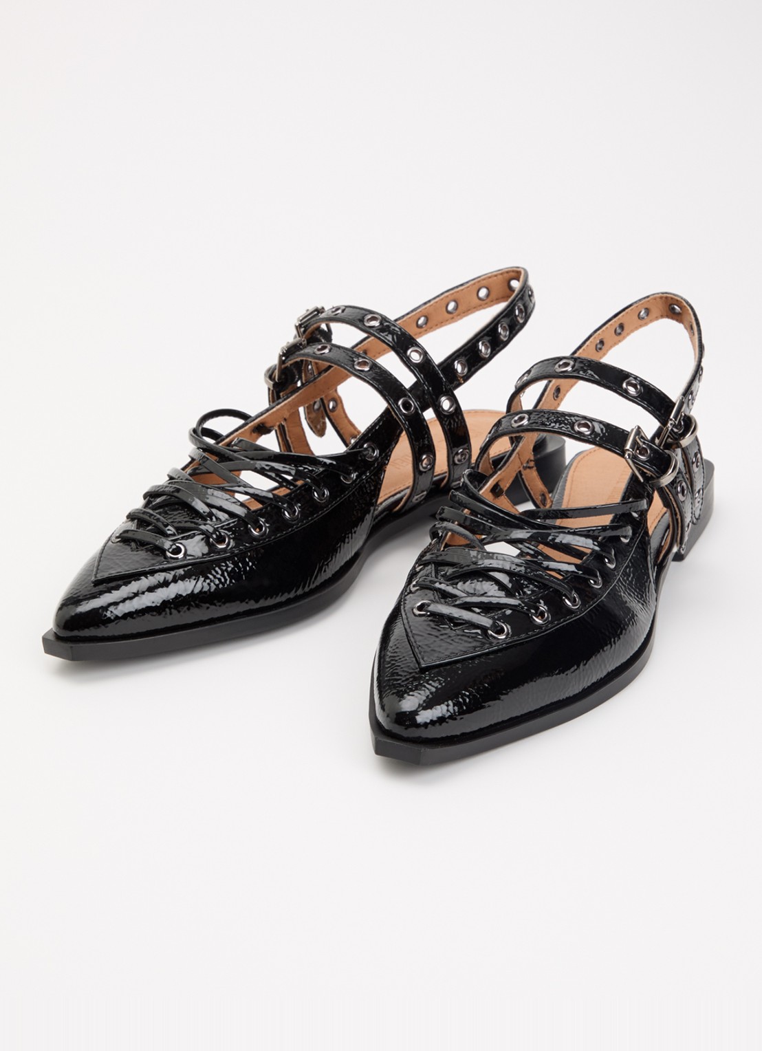 Steve Madden Galanti slingback met lakfinish - detail zwart