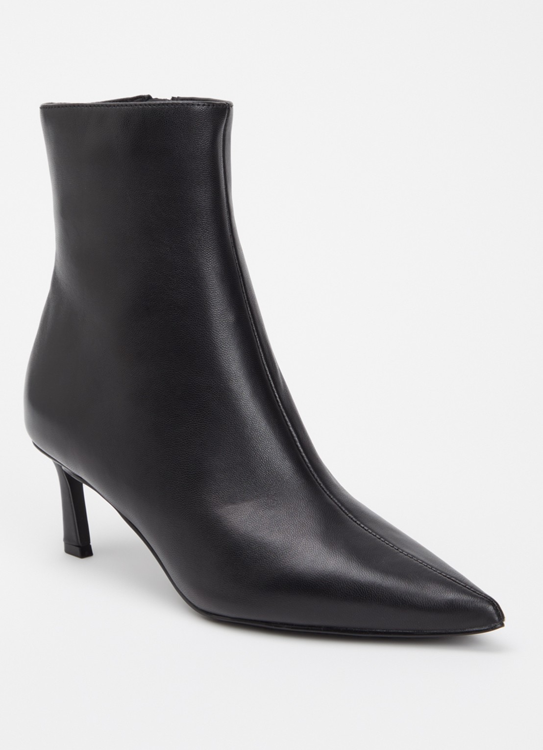 Steve Madden Lulah enkellaarsje van leer - voorkant 3 zwart
