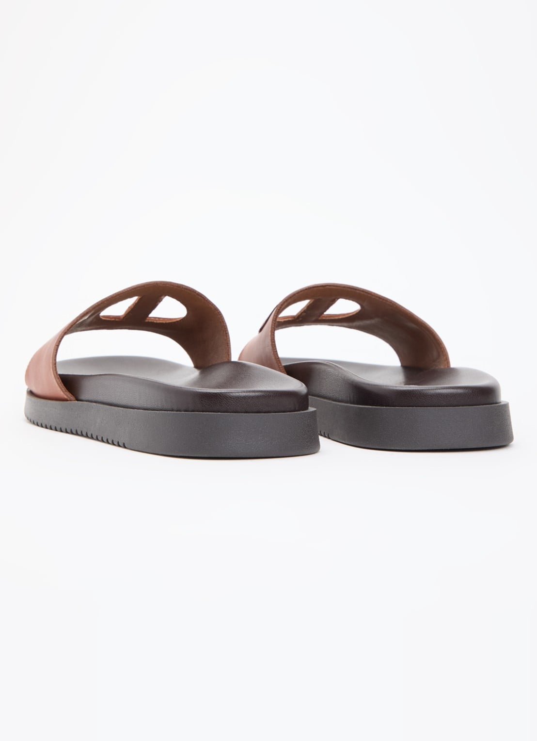 Steve Madden Mayke slipper van leer - achterkant cognac