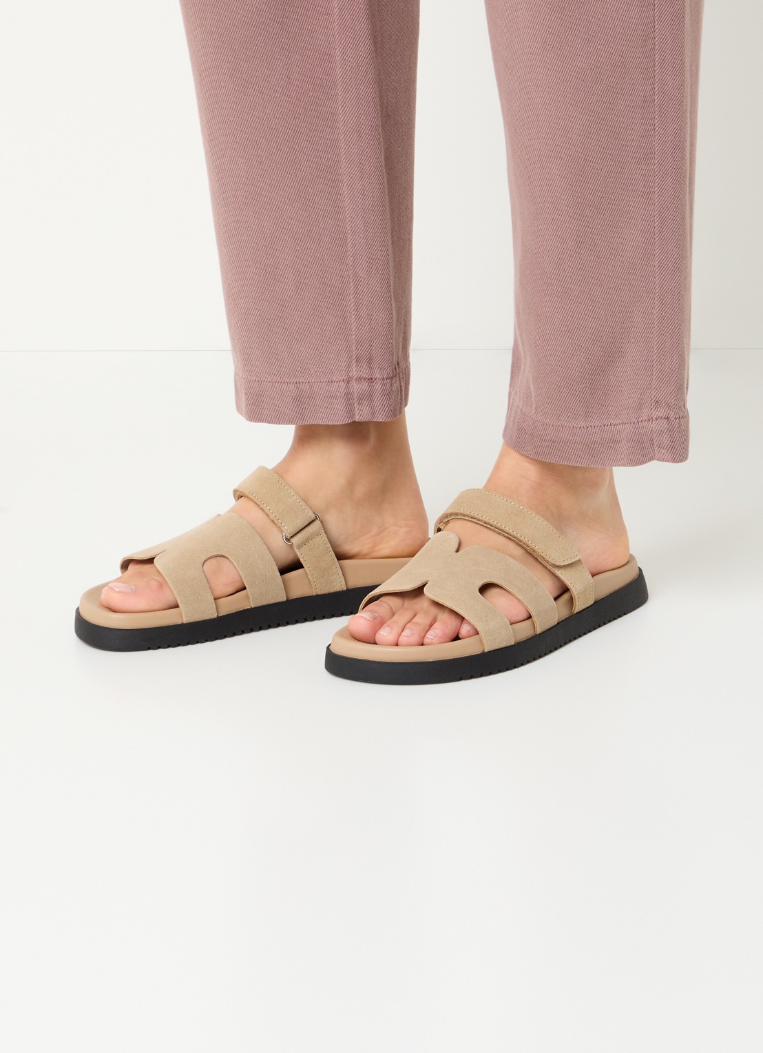 Steve Madden Missile slipper van suède - voorkant 6 khaki