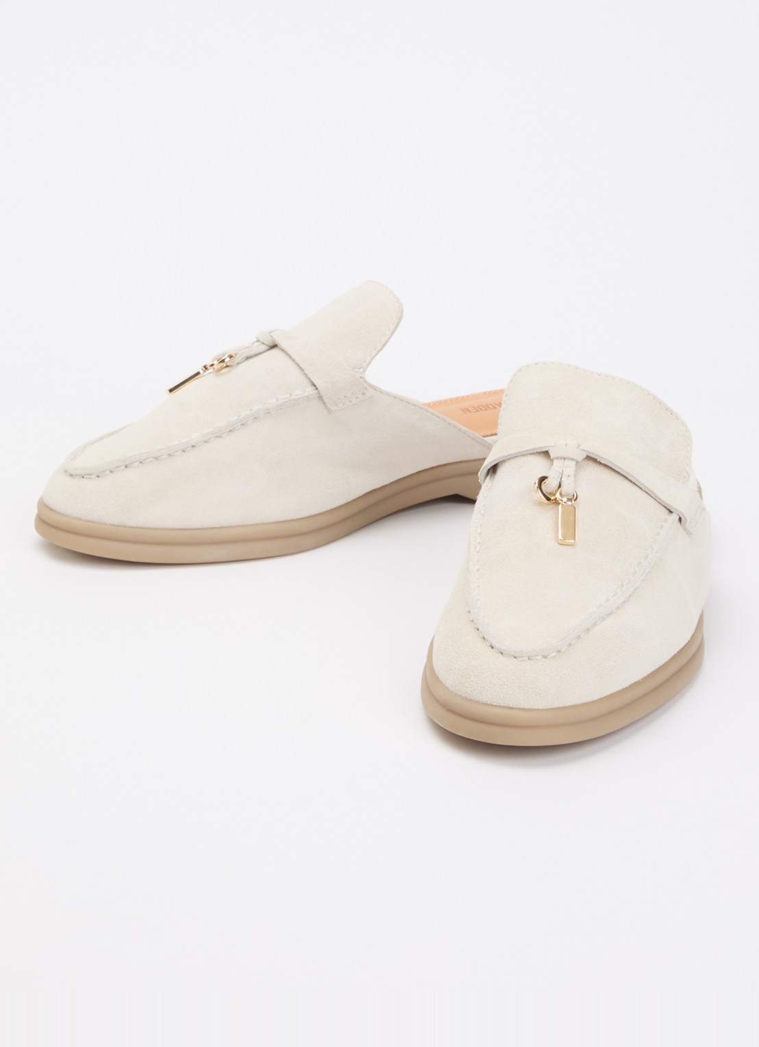 Steve Madden Patrizia loafer van suède - detail 2 wit