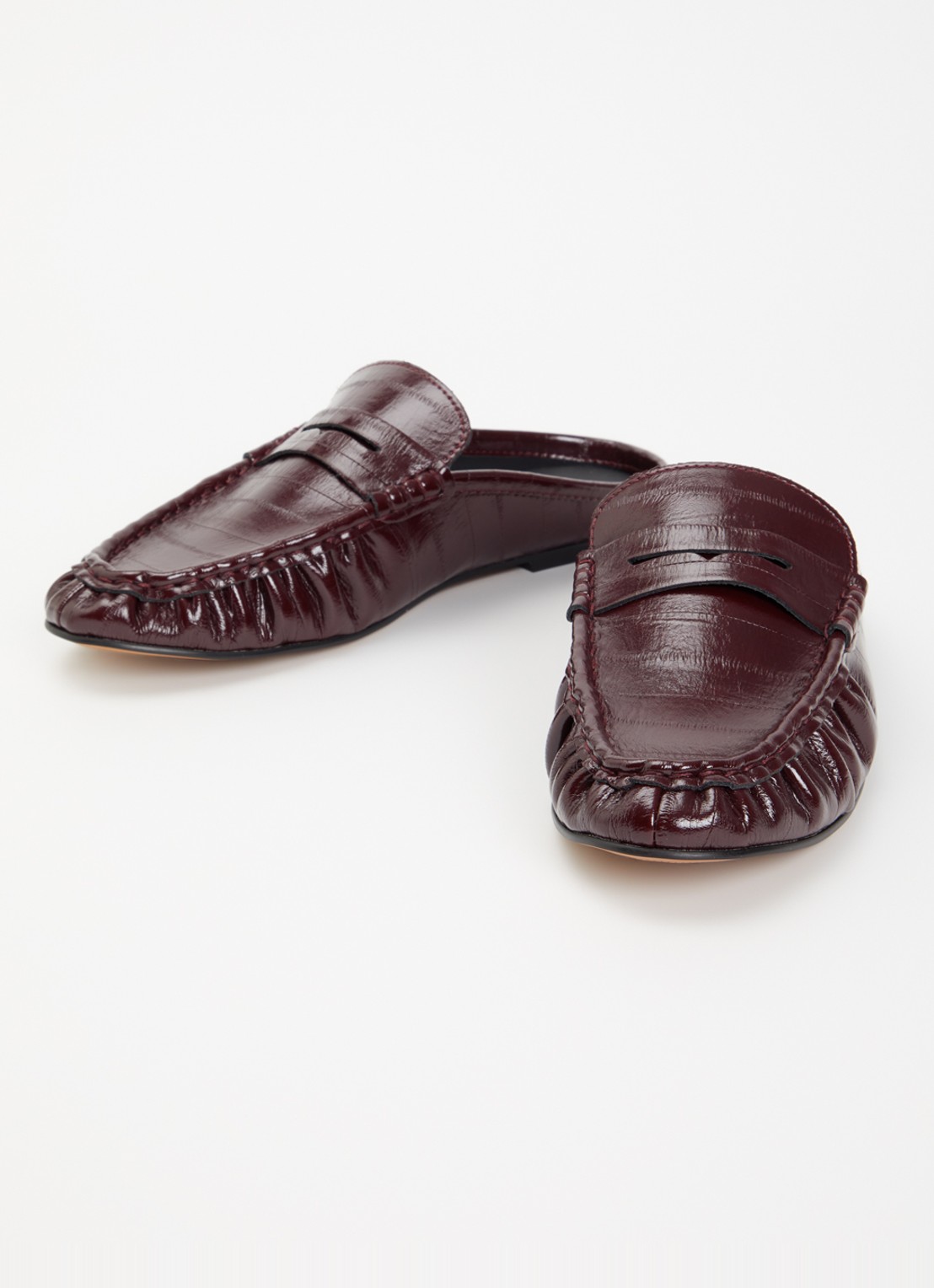 Steve Madden Rafe muiltje van leer - detail 3 bordeauxrood