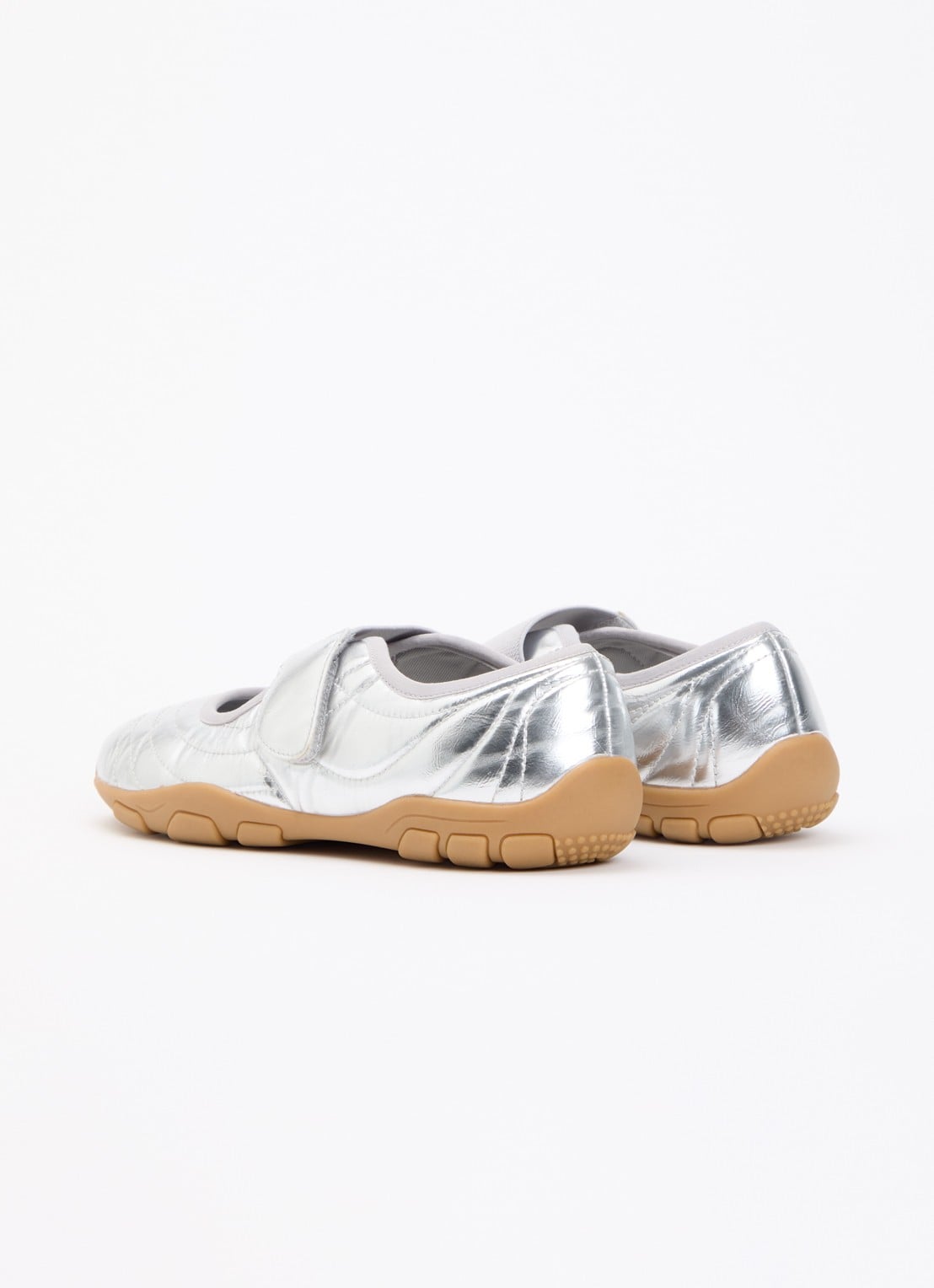 Steve Madden Sneaker met metallic finish - achterkant zilver