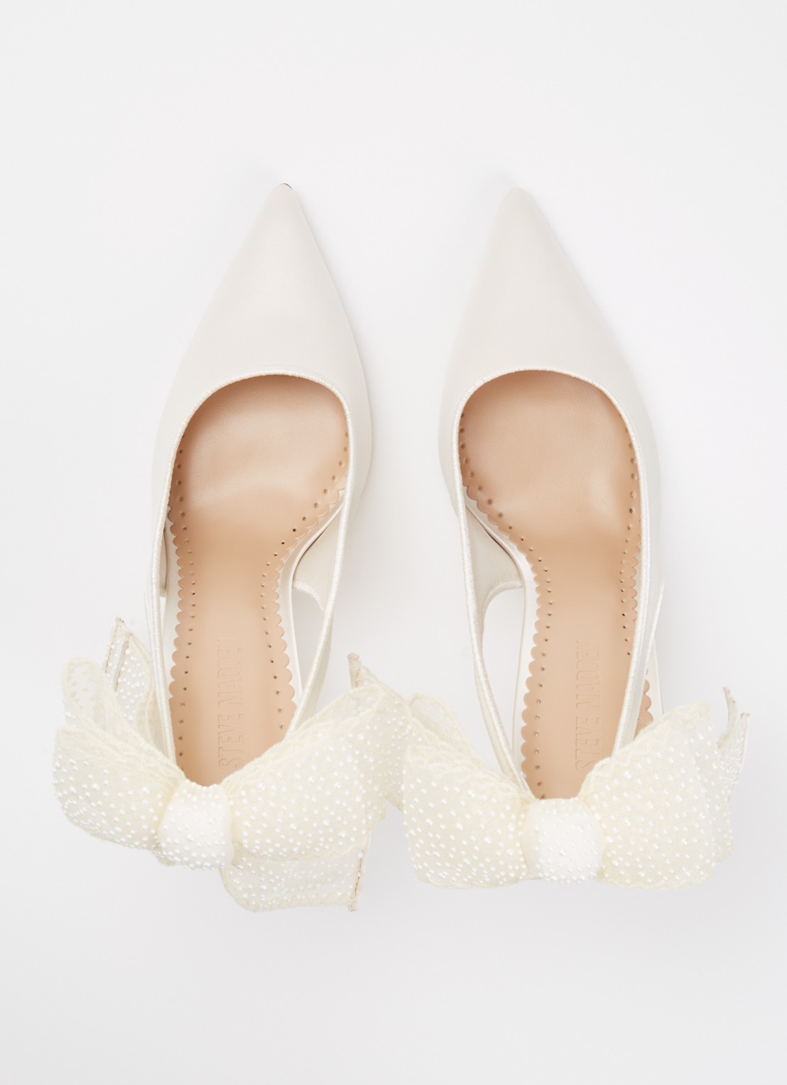 Steve Madden Teacup-P slingback van satijn met strikdetail - detail 2 ivoor