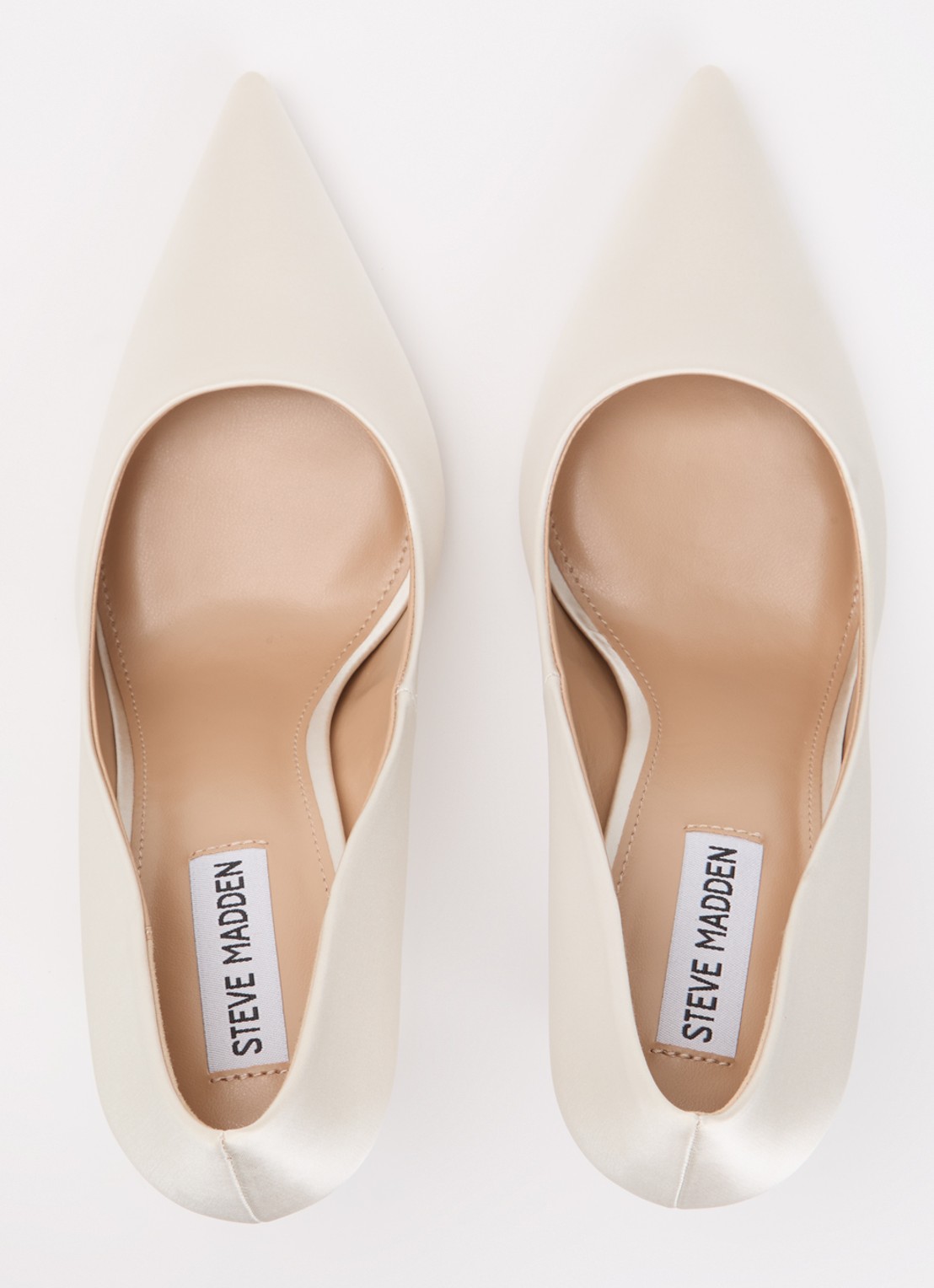 Steve Madden Thrive pump van satijn - detail 4 ivoor