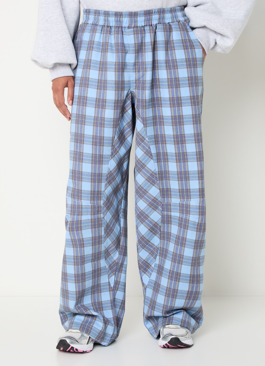 Stieglitz Briana mid waist wide fit broek met ruitdessin - detail 2 blauw