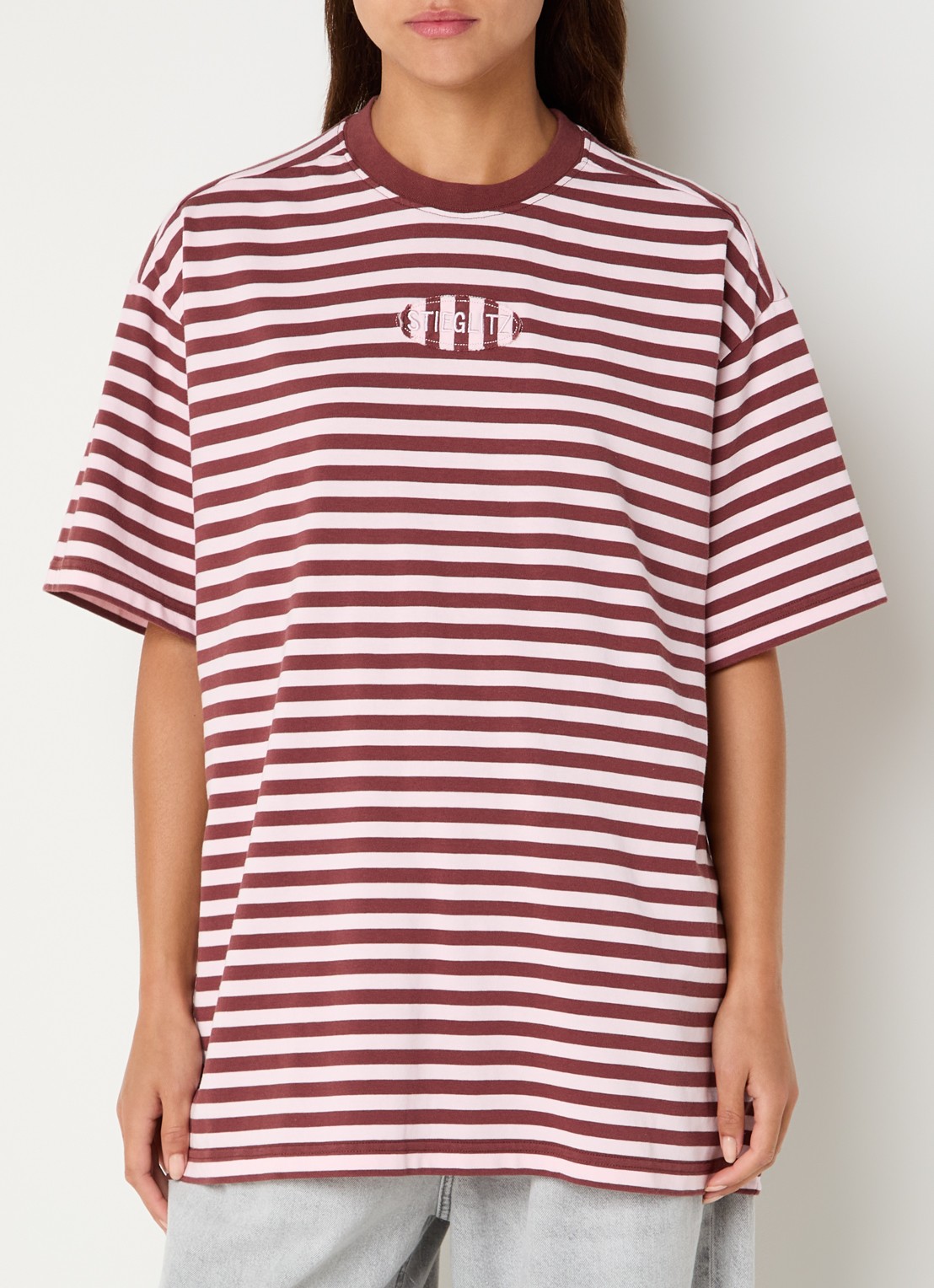 Stieglitz Oversized T-shirt met streepprint - detail roze
