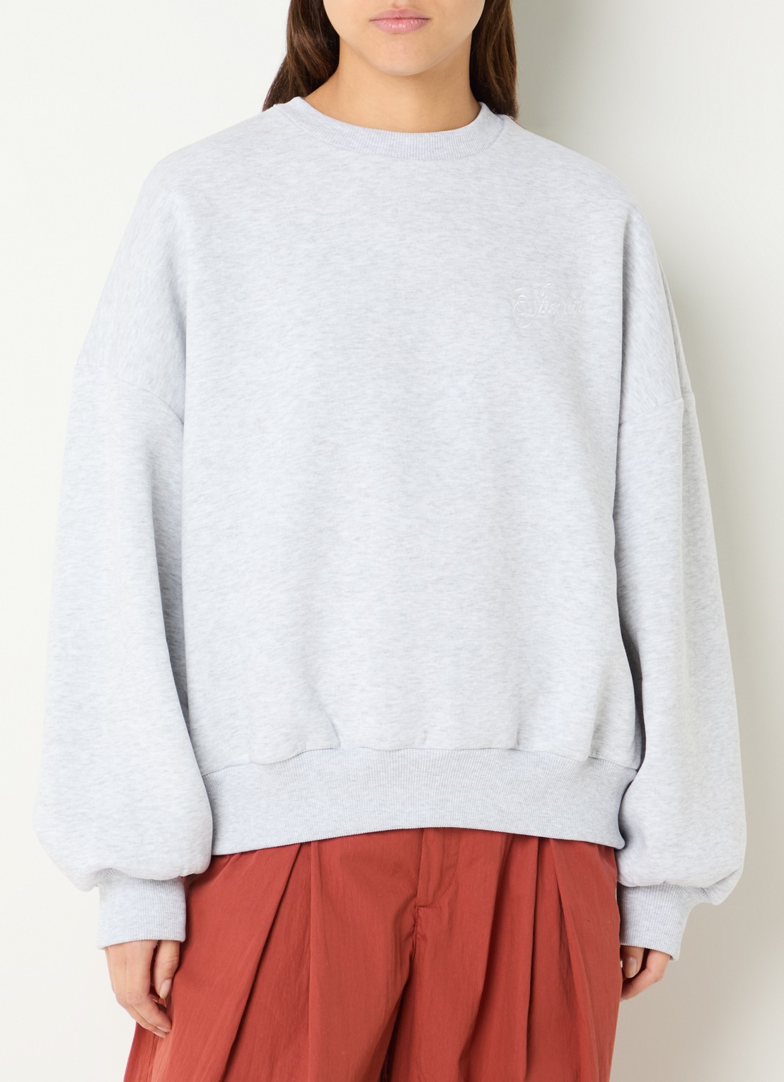 Stieglitz Silvia sweater met backprint - achterkant lichtgrijs