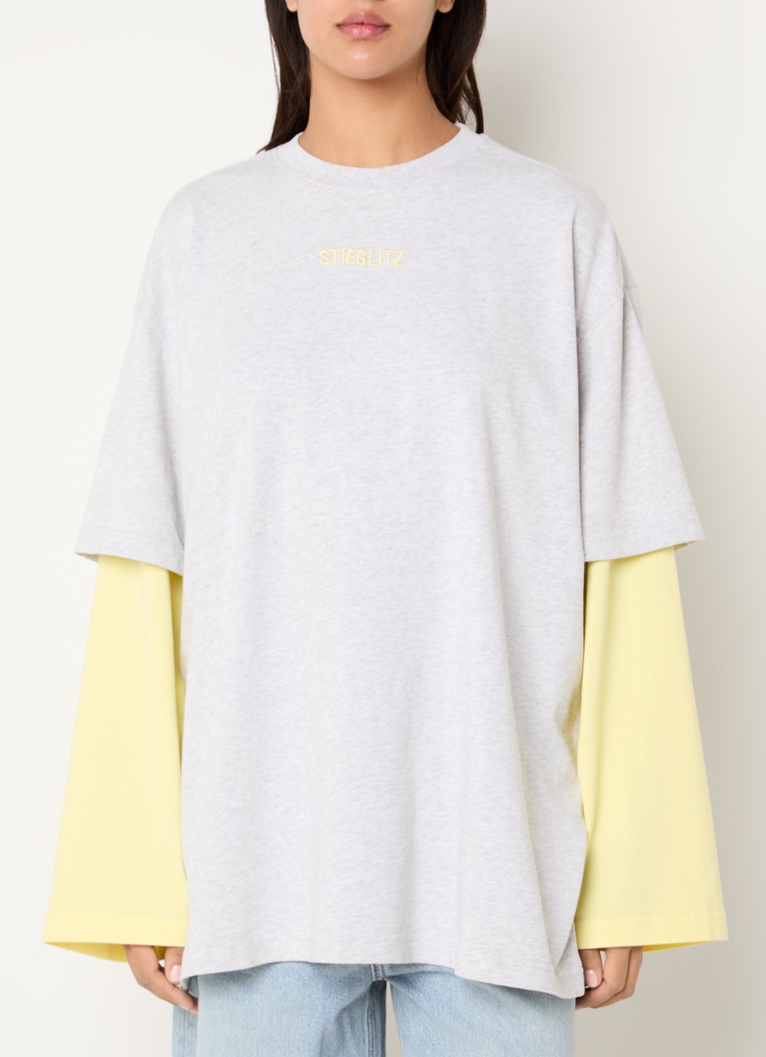 Stieglitz Stan longsleeve met logo - detail 4 geel