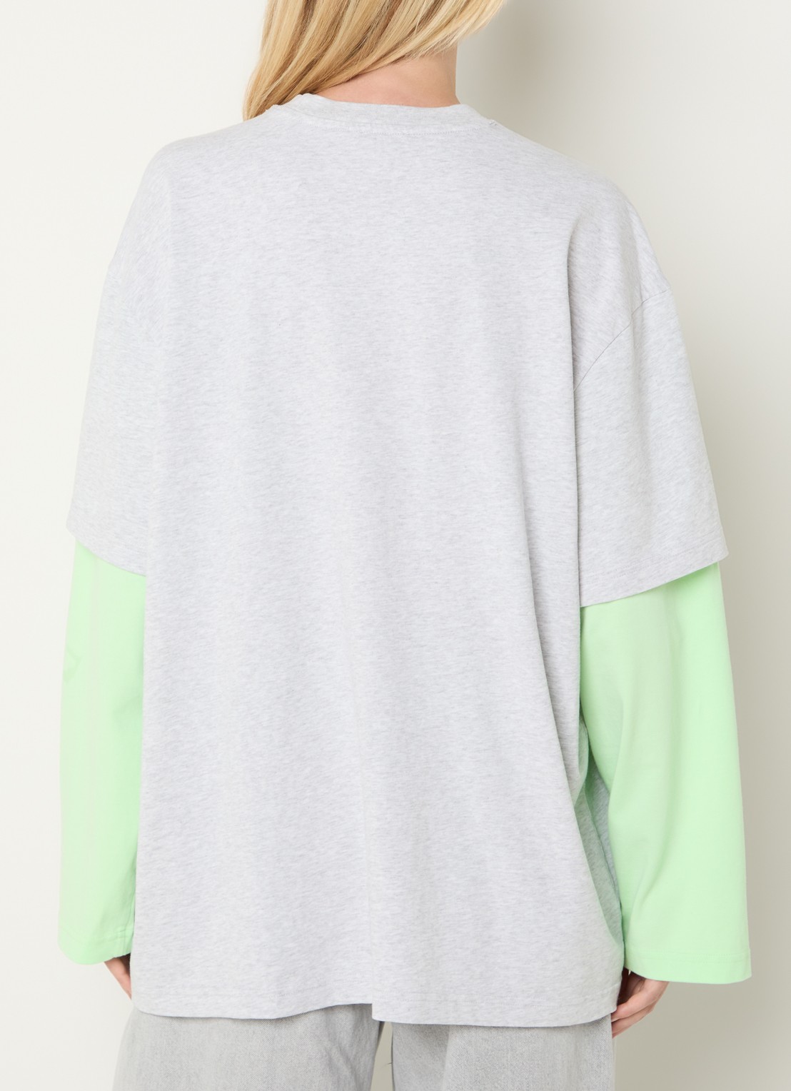 Stieglitz Stan longsleeve met logo - achterkant 4 neongroen