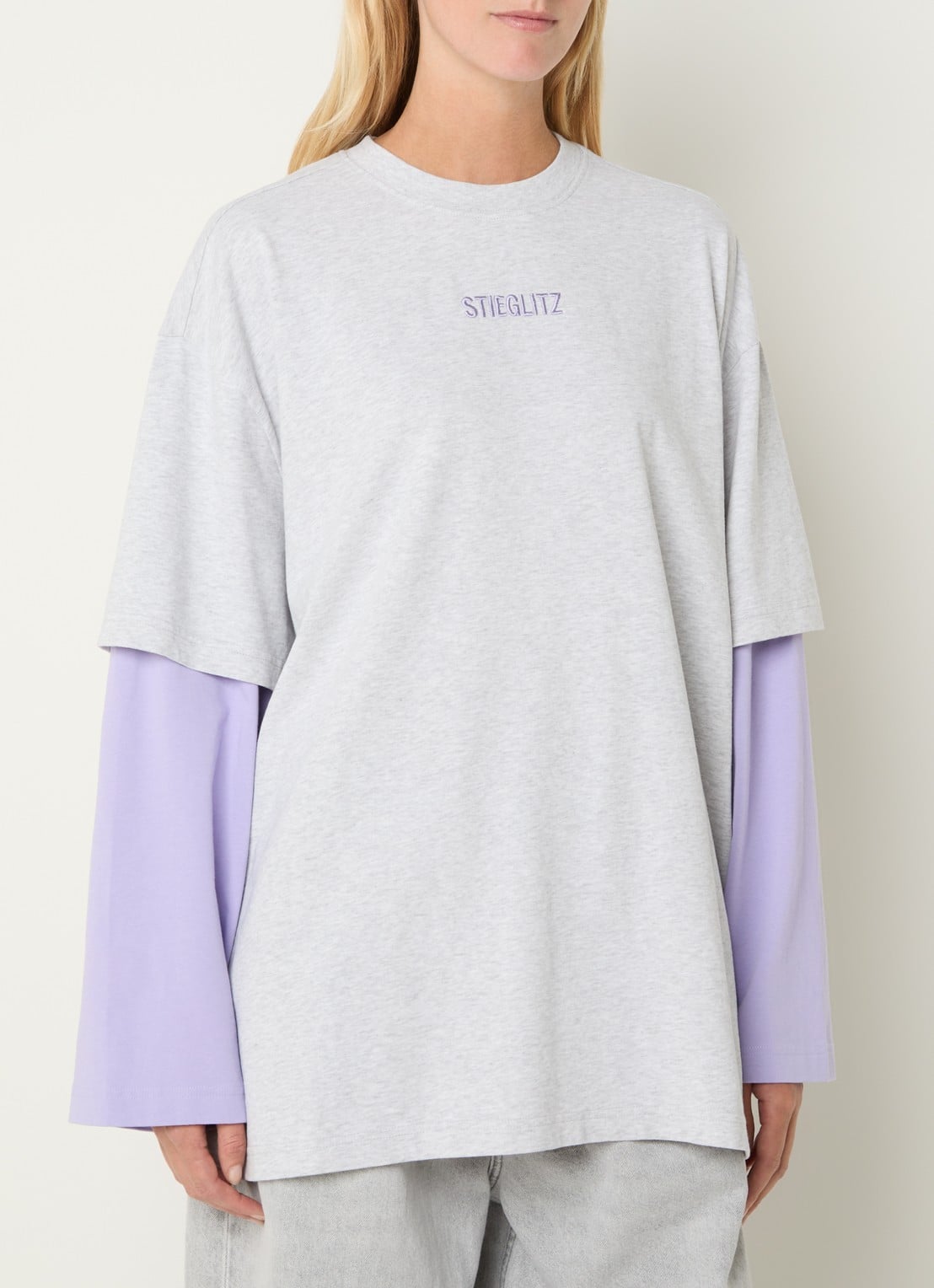 Stieglitz Stan longsleeve met logo - detail 4 lavendel