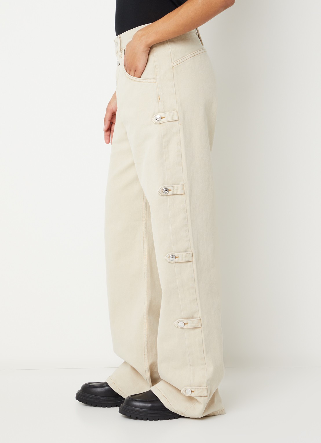 Stieglitz Taigo mid waist wide leg jeans met gekleurde wassing - detail 4 beige