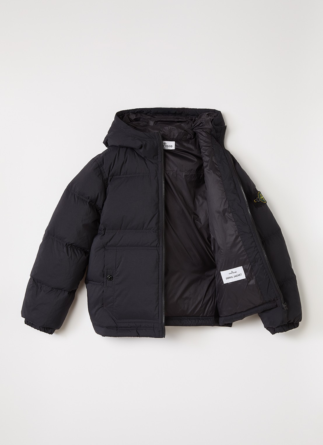 Stone Island 00005 puffer jack met logo - voorkant 2 donkerblauw
