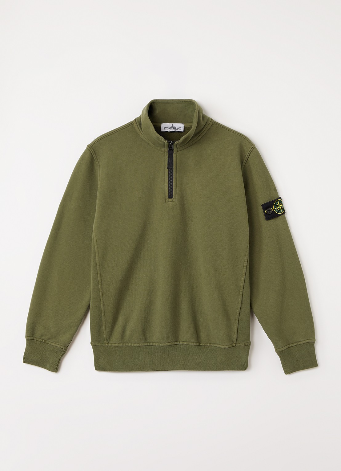 Stone Island 00005 sweater met logo en halve rits - voorkant 2 legergroen