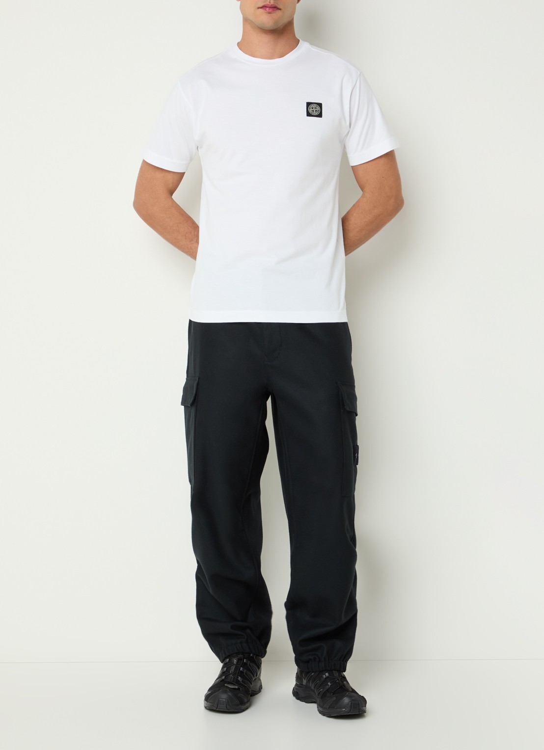 Stone Island 11002 T-shirt met logo - voorkant 4 wit