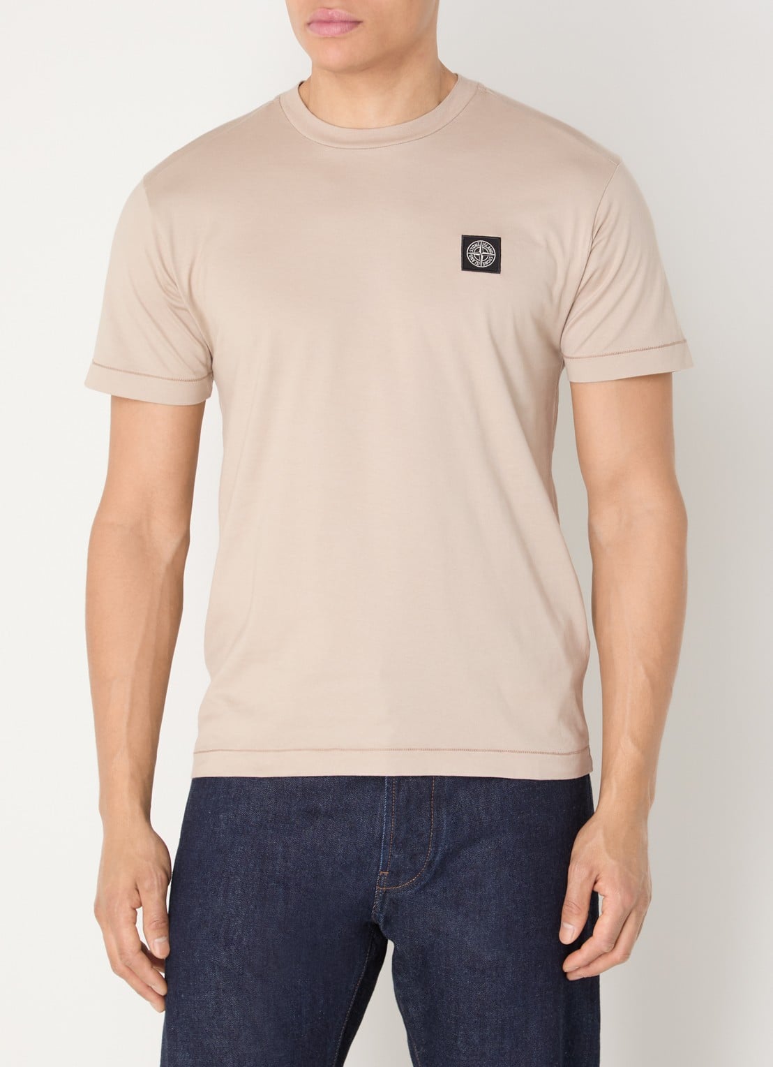 Stone Island 11002 T-shirt met logo - detail 4 donkerbeige