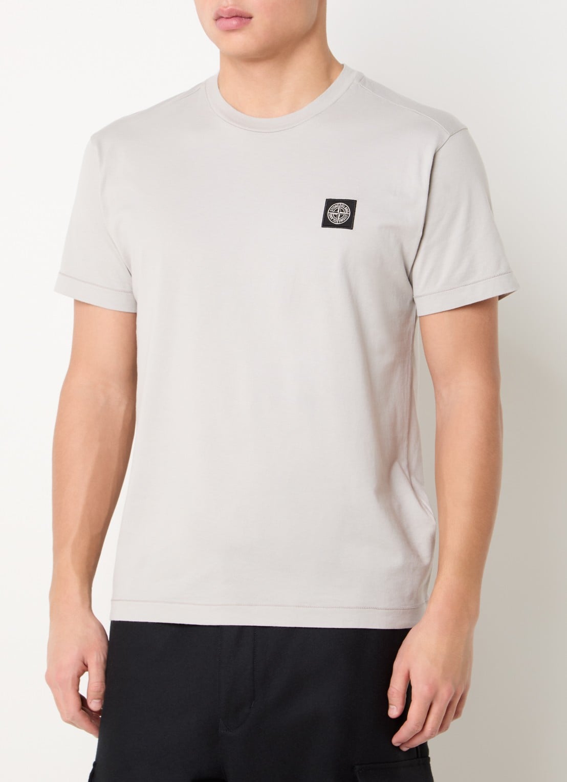 Stone Island 11002 T-shirt met logo - detail grijs