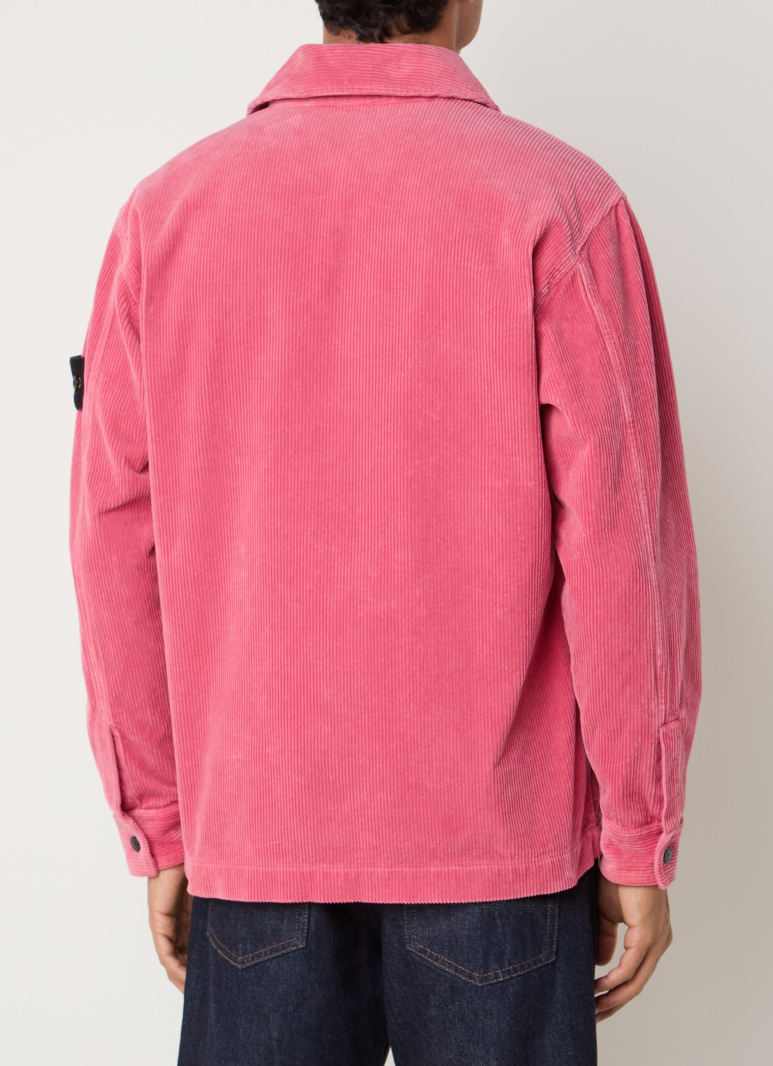 Stone Island 1200016 Regular fit overshirt van corduroy met borstzak - achterkant 5 roze